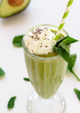 Mint Smoothie {Healthy Copycat Shamrock Shake}